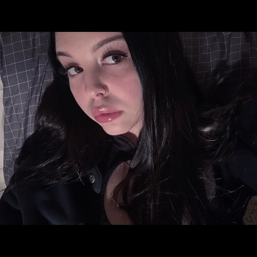 Meet your Posher, Brooke